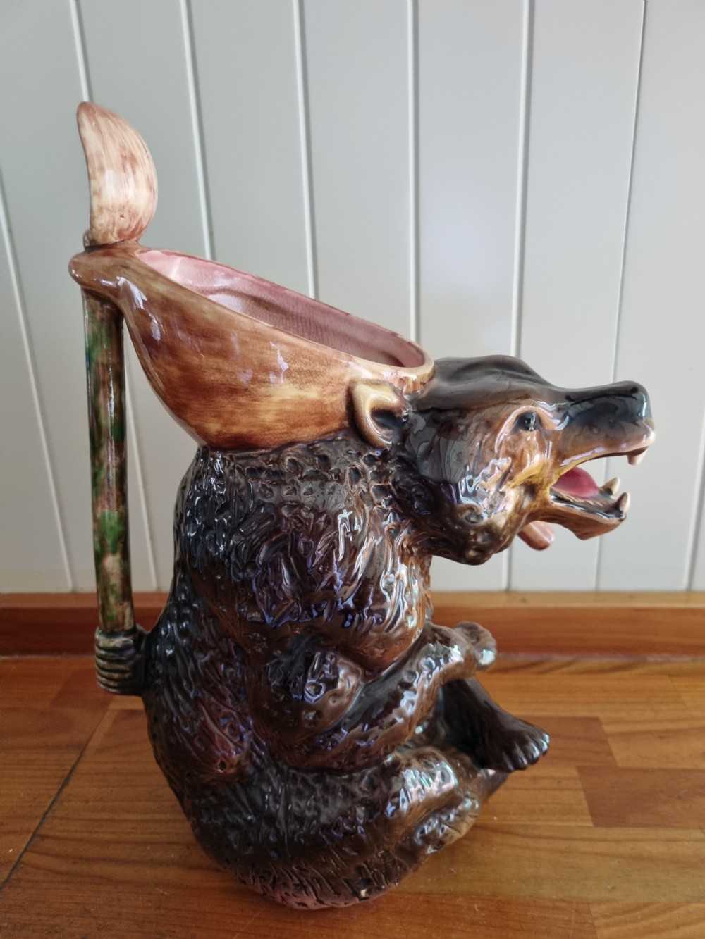 A MASSIVE 19THC MAJOLICA JUG OF A 