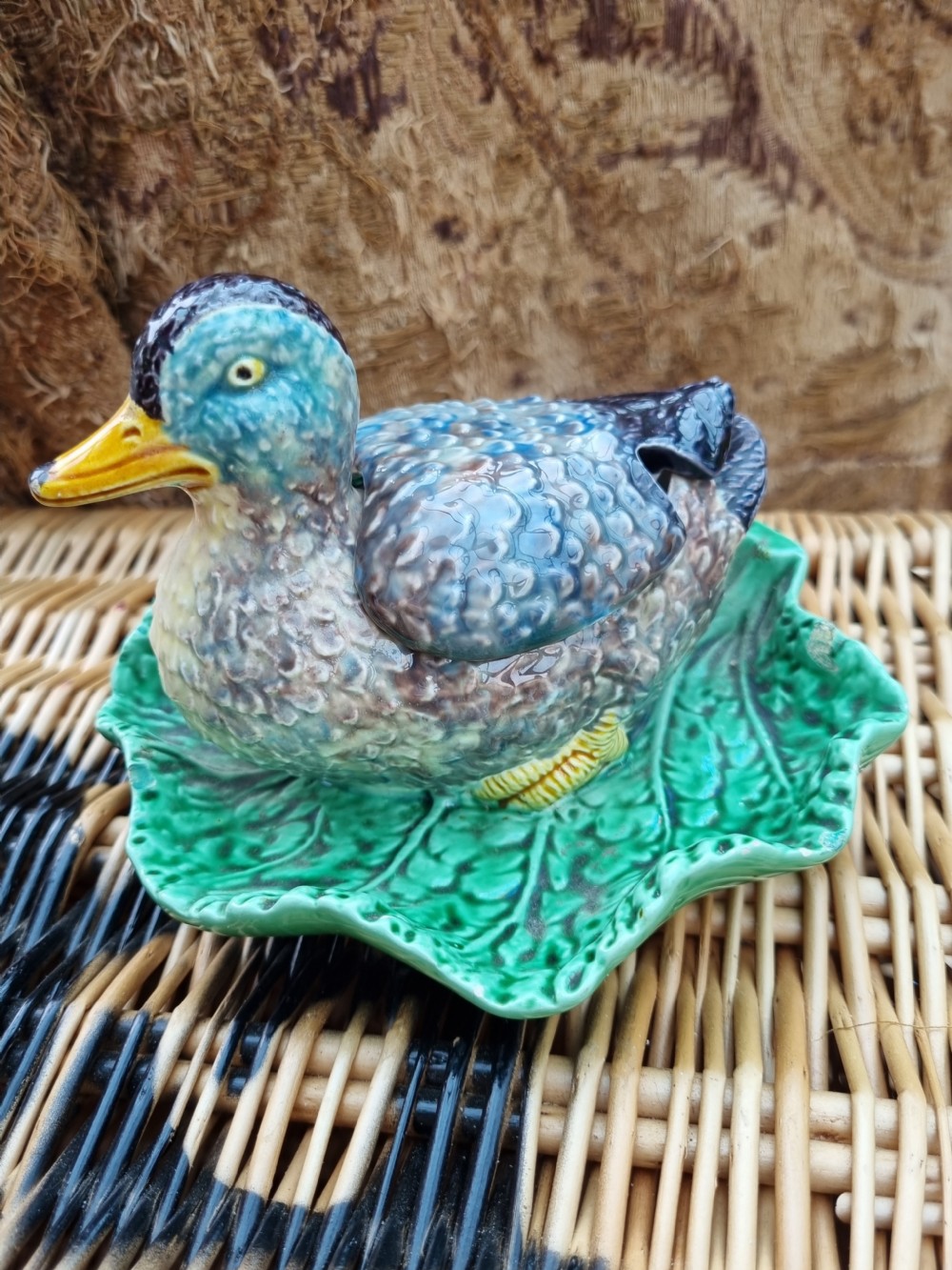 TINY ONE EGG 19THC MAJOLICA 