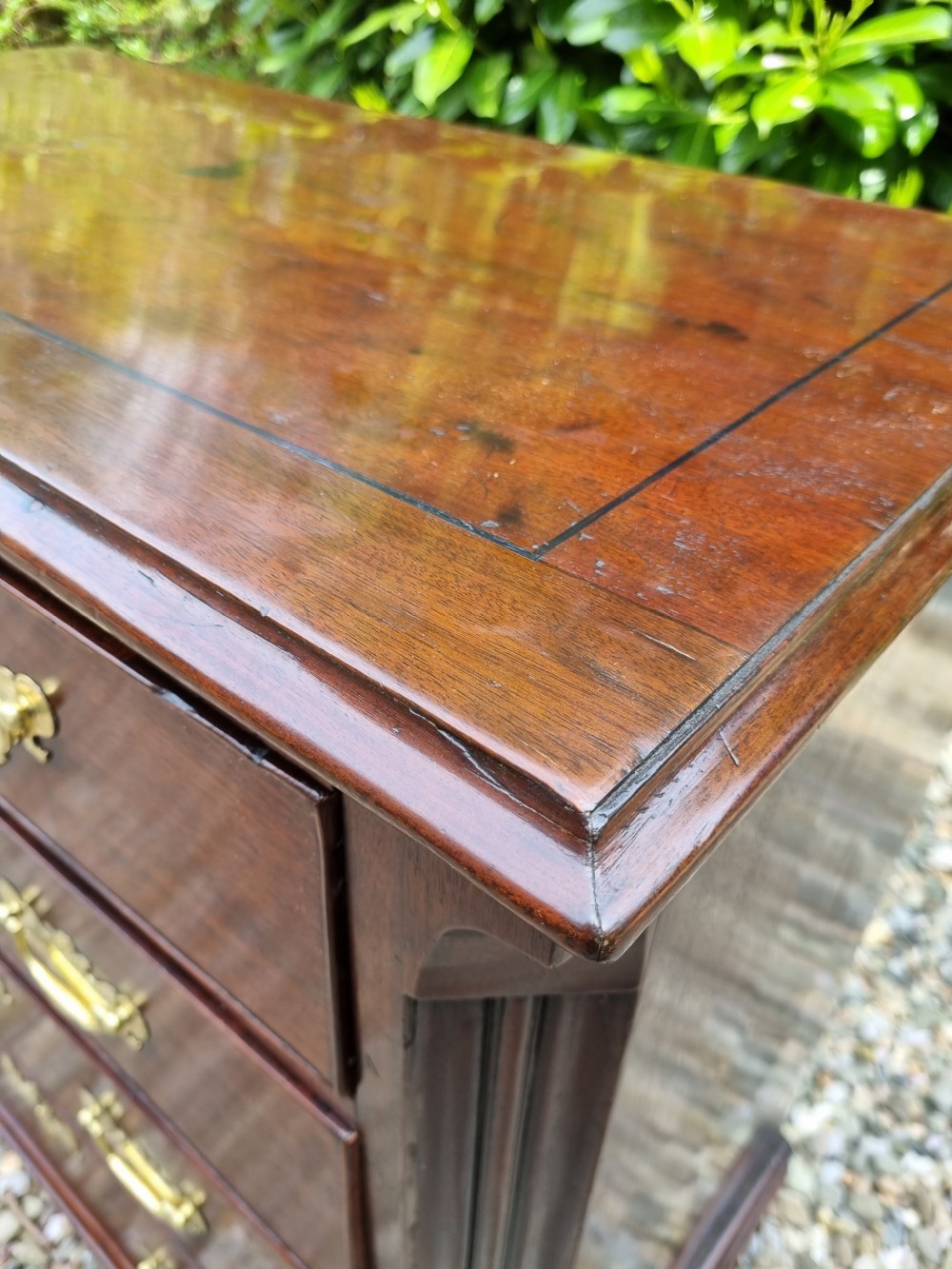 SMART SMALL 18THC NORTH COUNTRY MAHOGANY CHEST OF DRAWERS View III