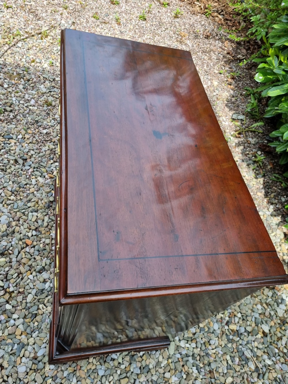 SMART SMALL 18THC NORTH COUNTRY MAHOGANY CHEST OF DRAWERS View IV