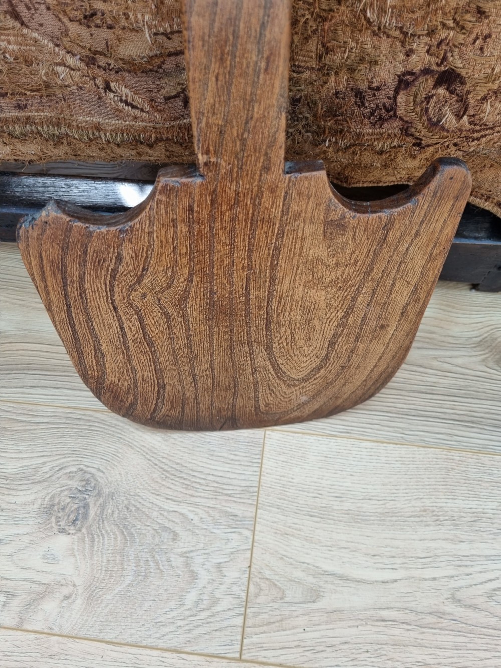 FABULOUS WELSH ELM BREAD PADDLE View III
