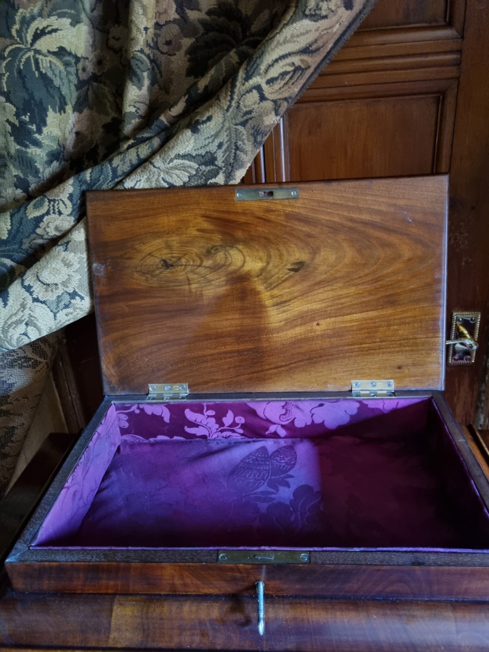 GOOD SMALL 19THC WALNUT FITTED CABINET ON BARLEY SUGAR STAND . View VIII