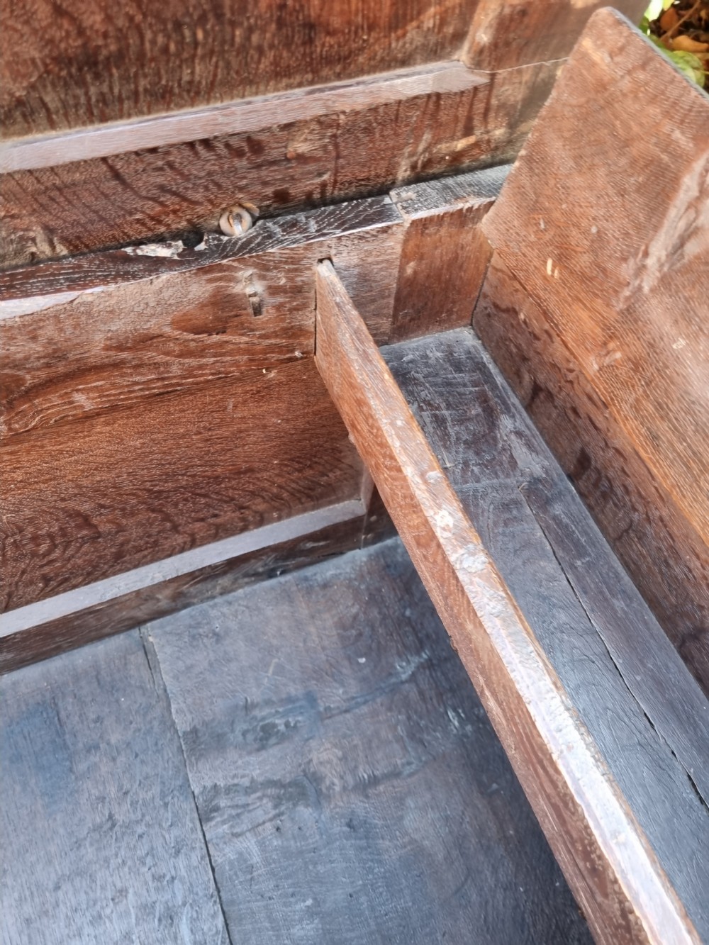ORIGINAL 17THC PANELLED LID OAK  COFFER C1660 View VII