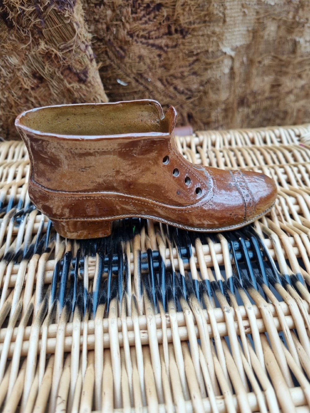 RARE E 19THC STONEWARE MODEL OF A LADY,S SHOE 