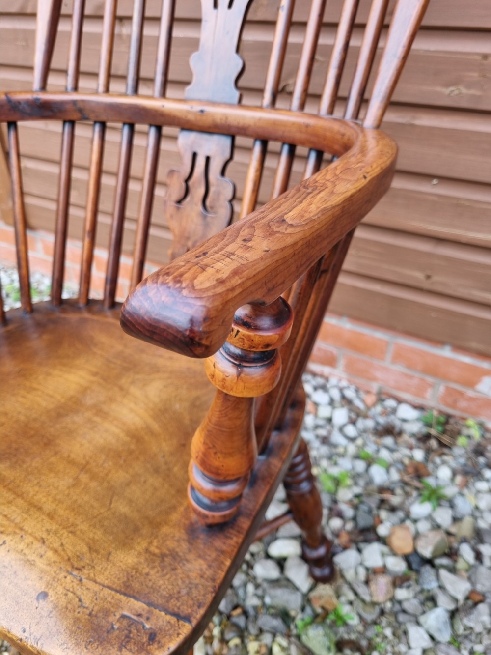 GOOD MID 19THC HIGH BACK YEW WOOD WINDSOR ARMCHAIR NOTTINGHAM AREA View IV