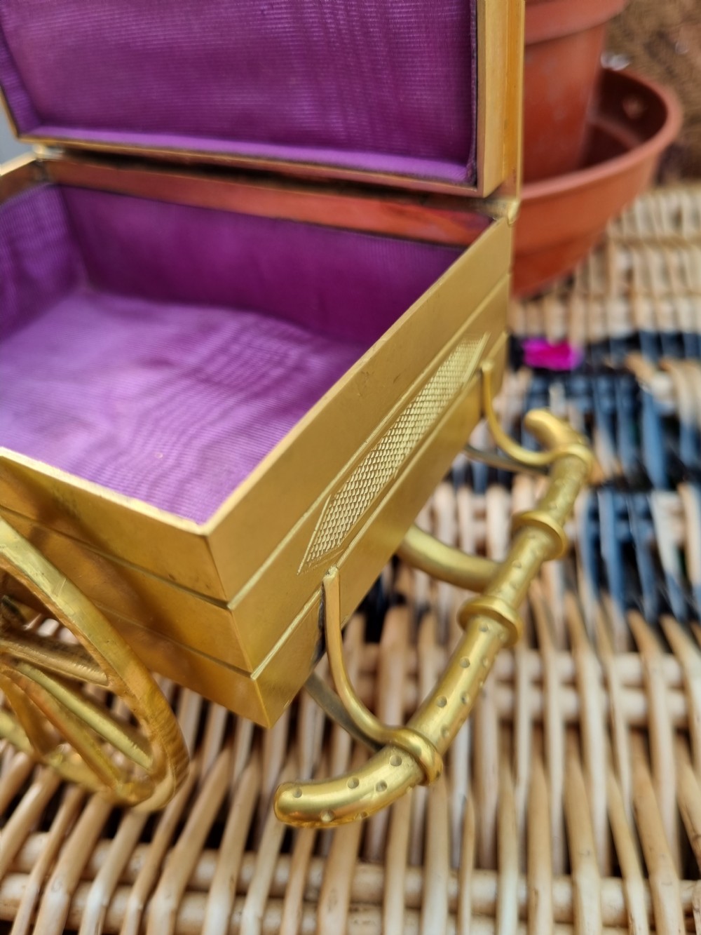 QUALITY 19THC BRASS CART JEWELLRY BOX LONDON MAKER HOPKINS BOND ST. View IV