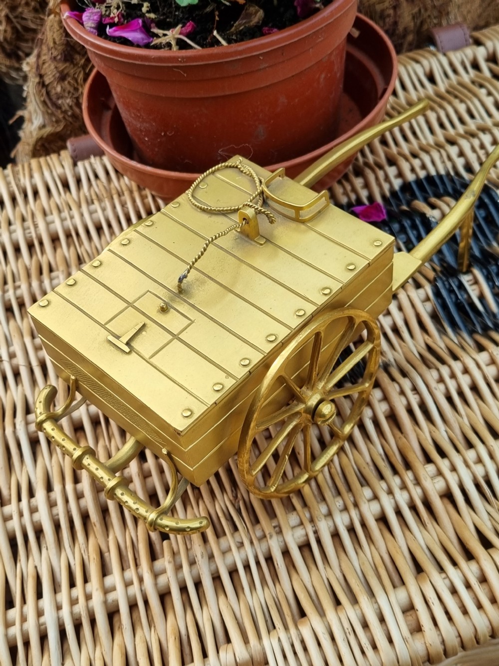 QUALITY 19THC BRASS CART JEWELLRY BOX LONDON MAKER HOPKINS BOND ST. View VII