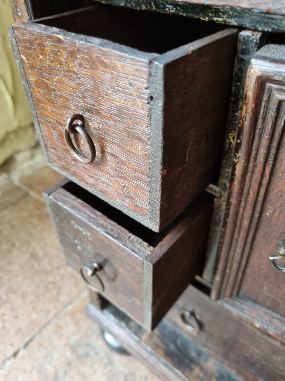 17THC  OAK SPICE CUPOARD WITH INTERIOR DRAWERS C1660 View V