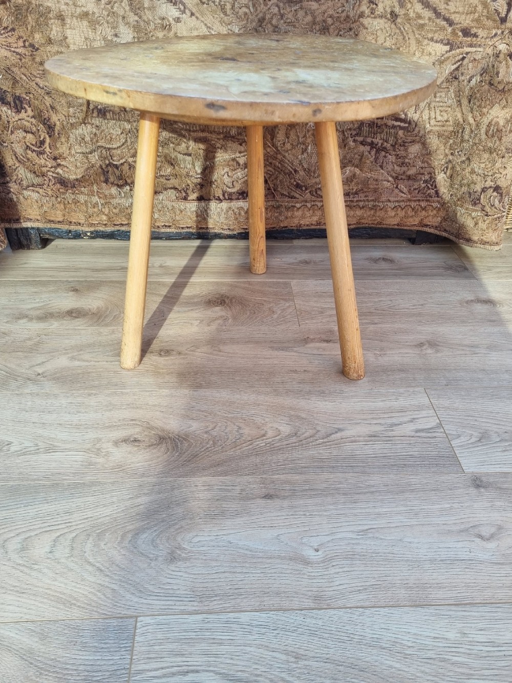 19TH C WELSH COUNTRY PINE  PRIMITIVE LOW CRICKET TABLE 