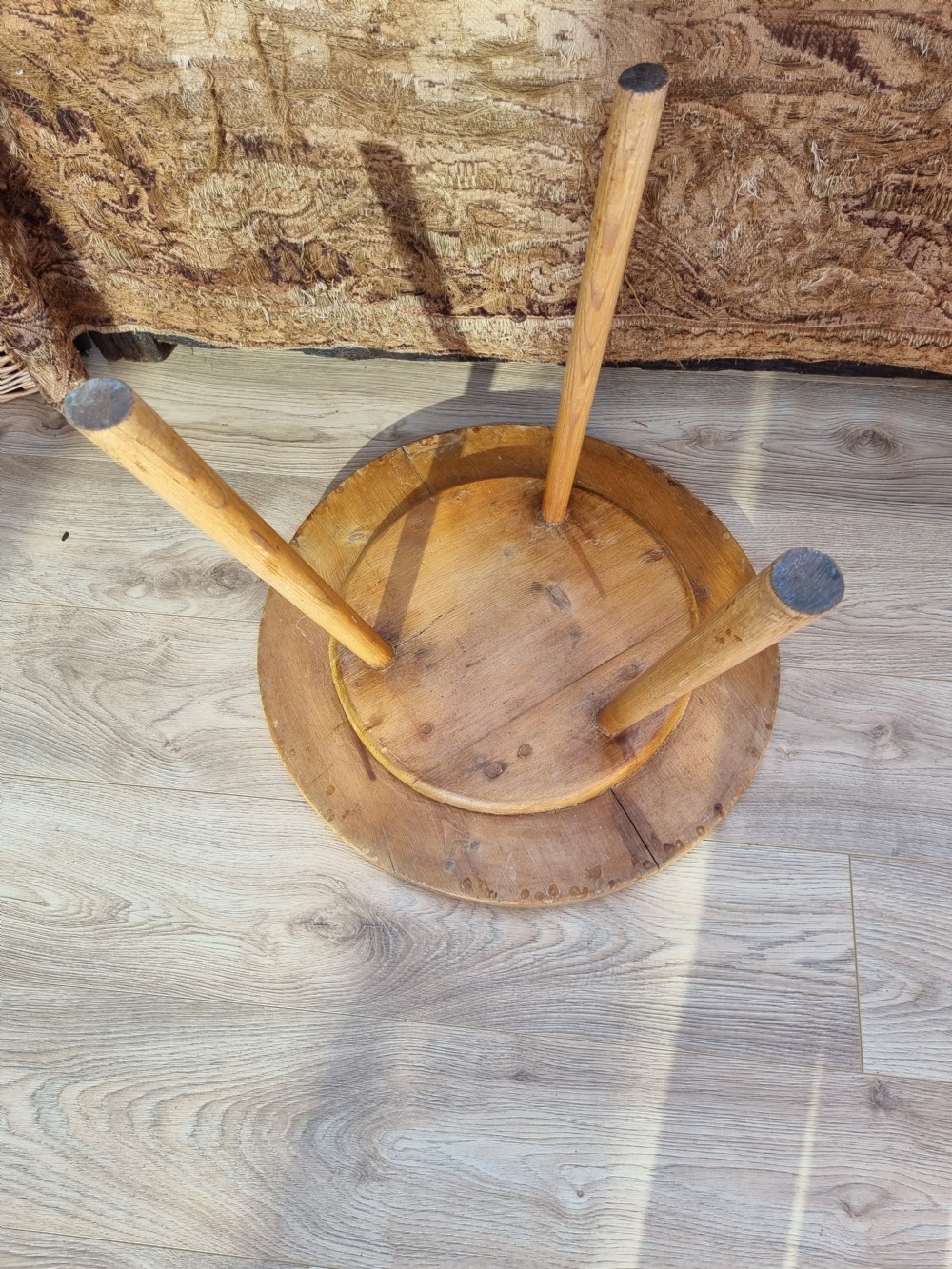19TH C WELSH COUNTRY PINE  PRIMITIVE LOW CRICKET TABLE  View III