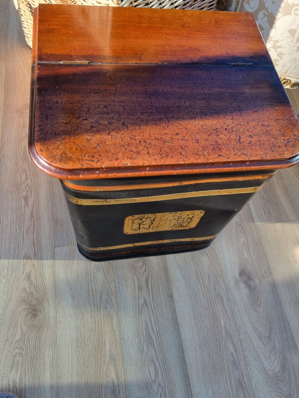 SUPER LARGE L19THC TEA CANISTER WITH A MAHOGANY TOP View II