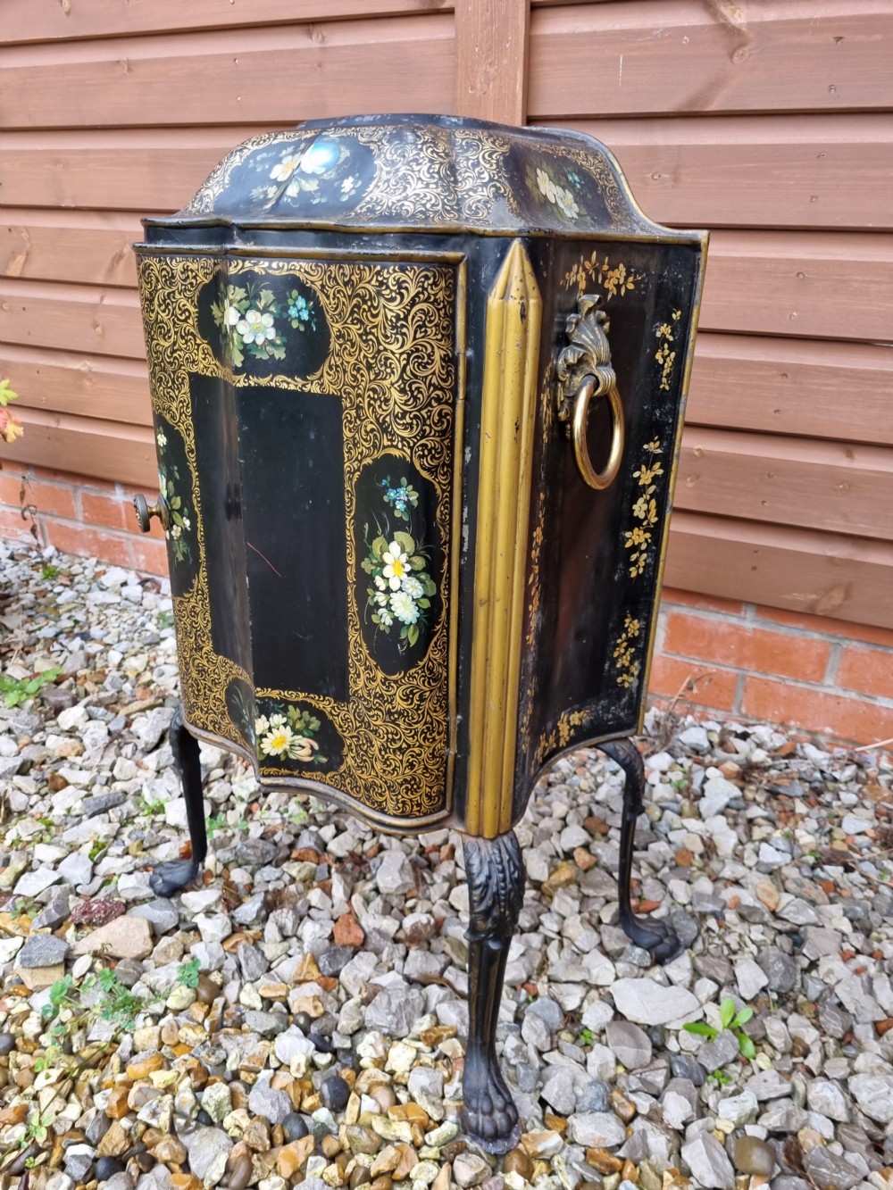 A GOOD PONTYPOOL TOLEWARE  DECORATED TIN PLATE WARMER C1830 View II