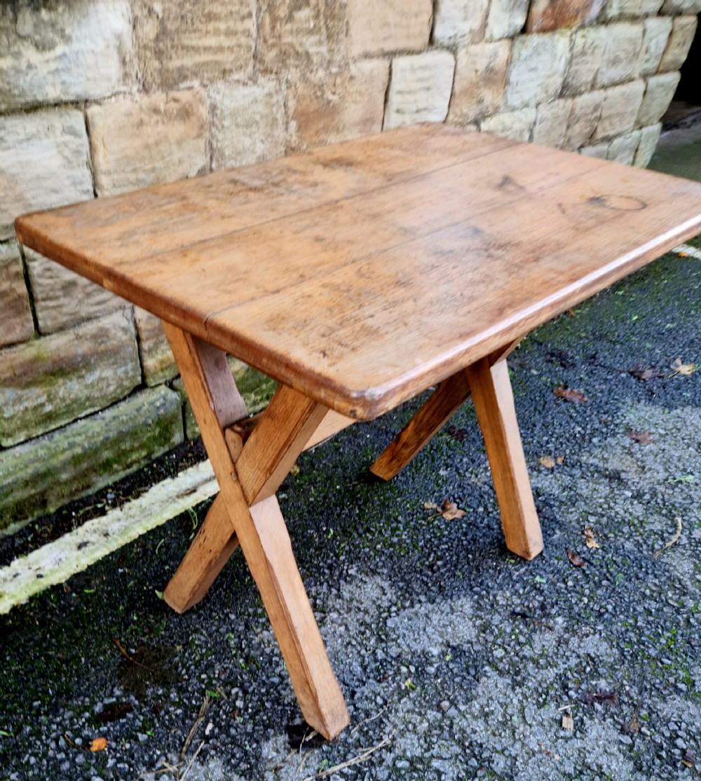 19THC SMALL OAK  RUSTIC TAVERN TABLE 