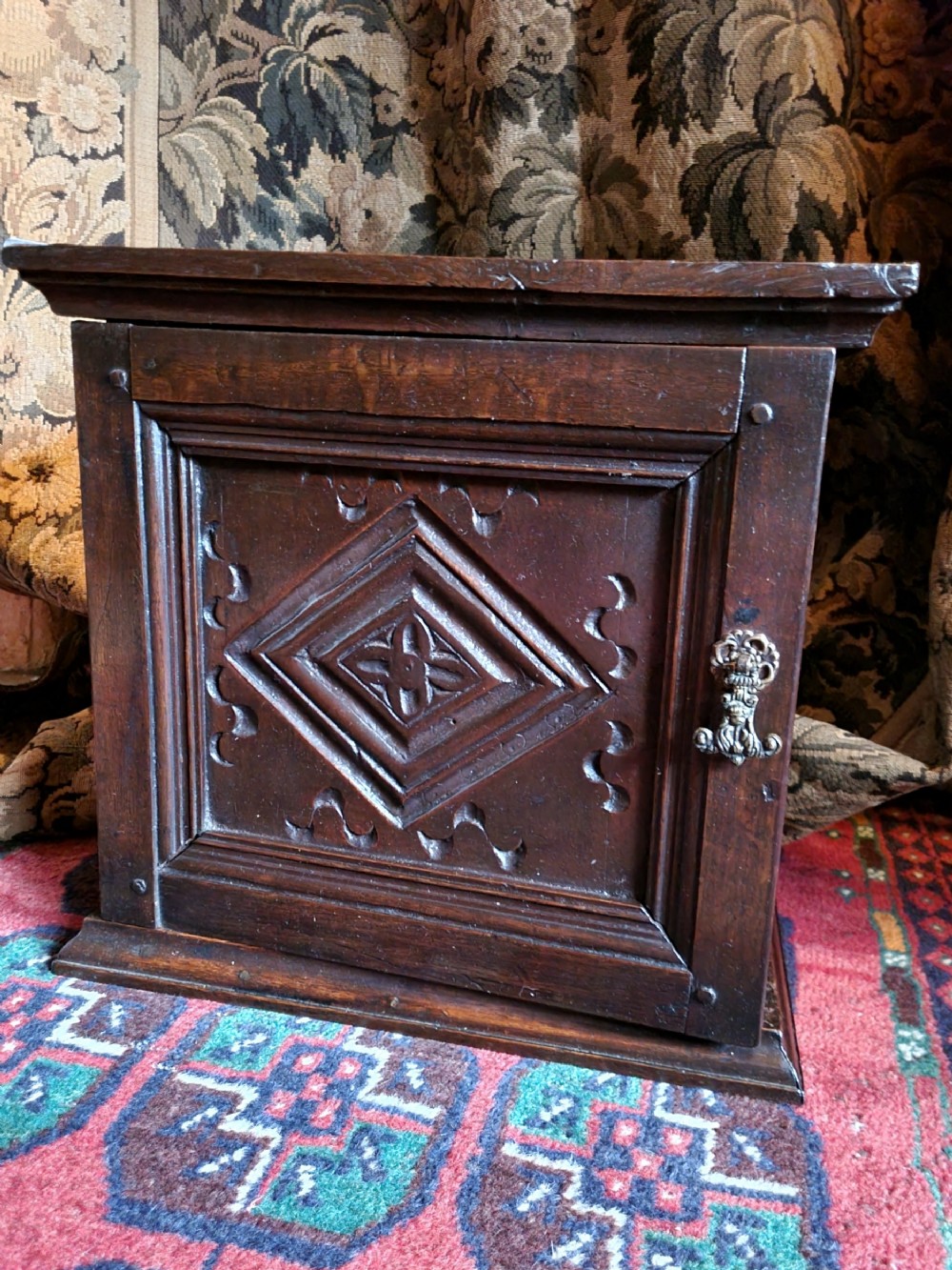 SMALL  17THC YORKSHIRE OAK SPICE CUPBOARD FULLY FITTED 