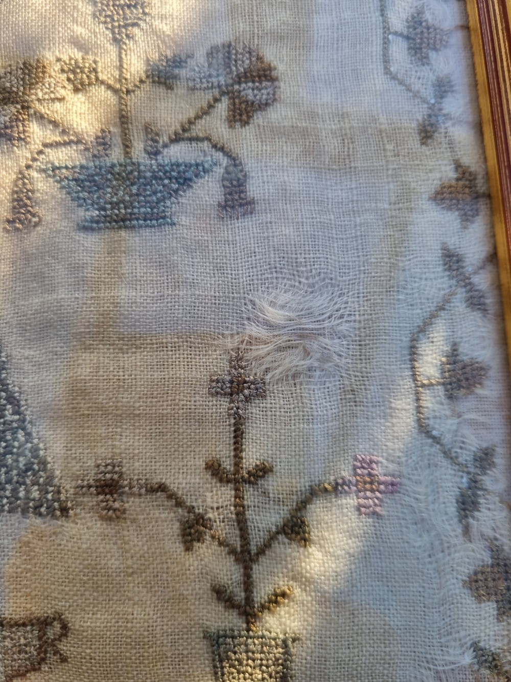 QUEENS PALACE SILK SAMPLER C1813 BY PHILADEPHIA SMITH  View VII
