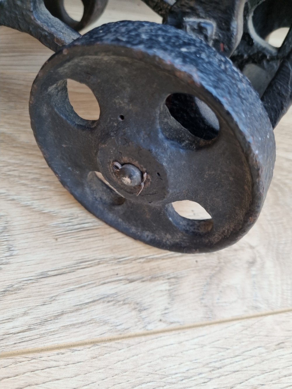 AN  ANTIQUE CAST IRON TABLE/MODEL CANNON View V
