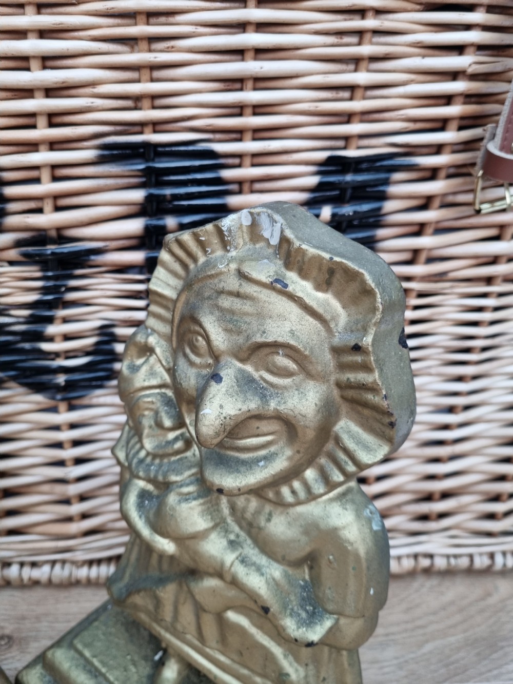 A SUPER LARGE 19THC PAIR OF PUNCH AND JUDY CAST IRON DOOR STOPS View III