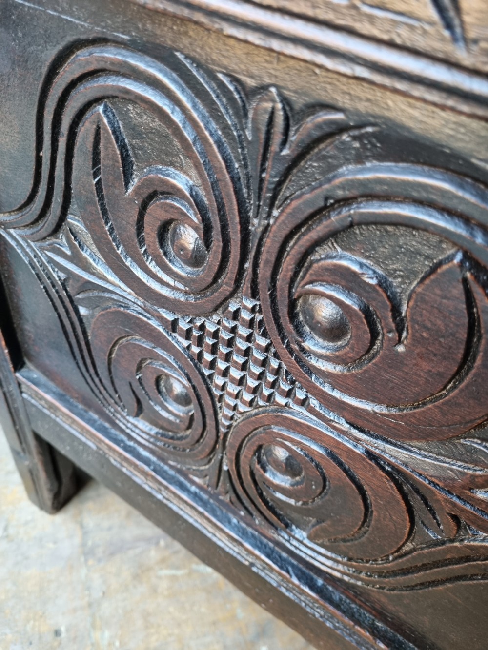GOOD LATE 17THC CARVED OAK COFFER ORIGINAL THROUGHOUT. View II