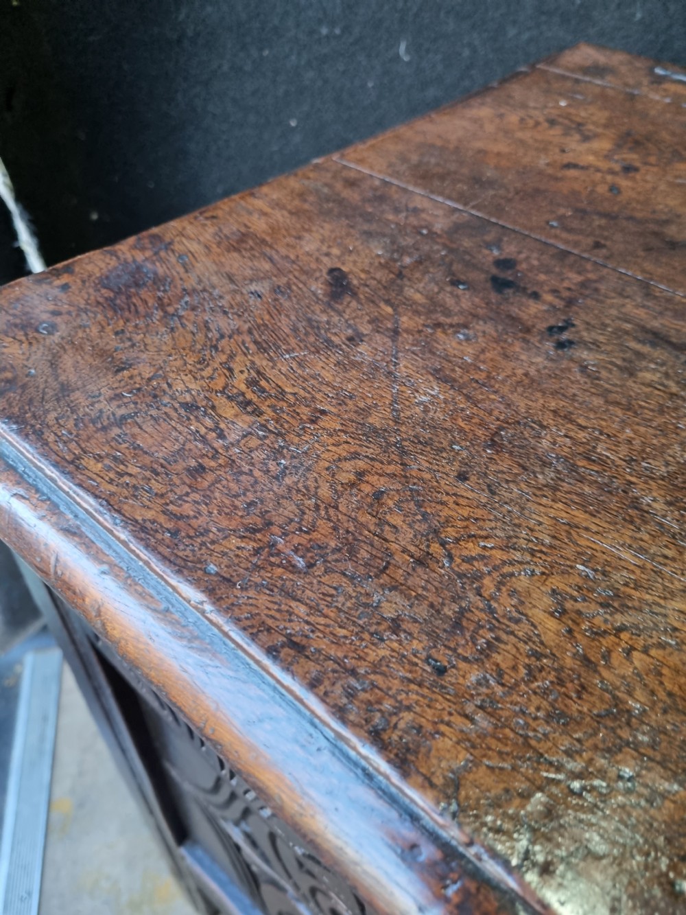 GOOD LATE 17THC CARVED OAK COFFER ORIGINAL THROUGHOUT. View V