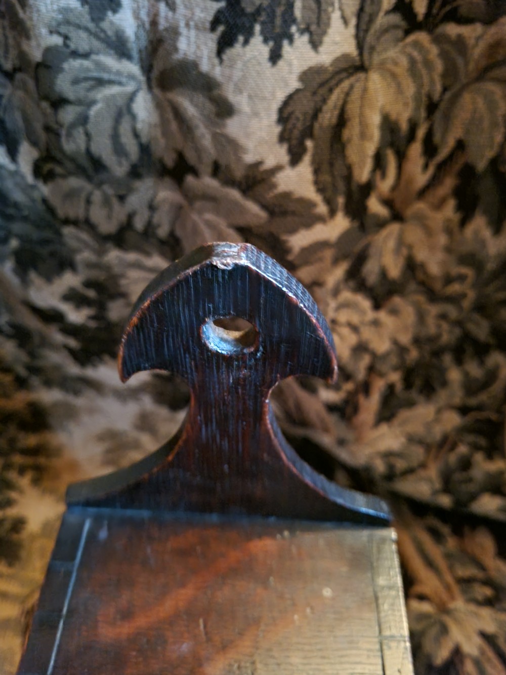 GOOD 18THC FARMHOUSE OAK CANDLE BOX C1760 View II