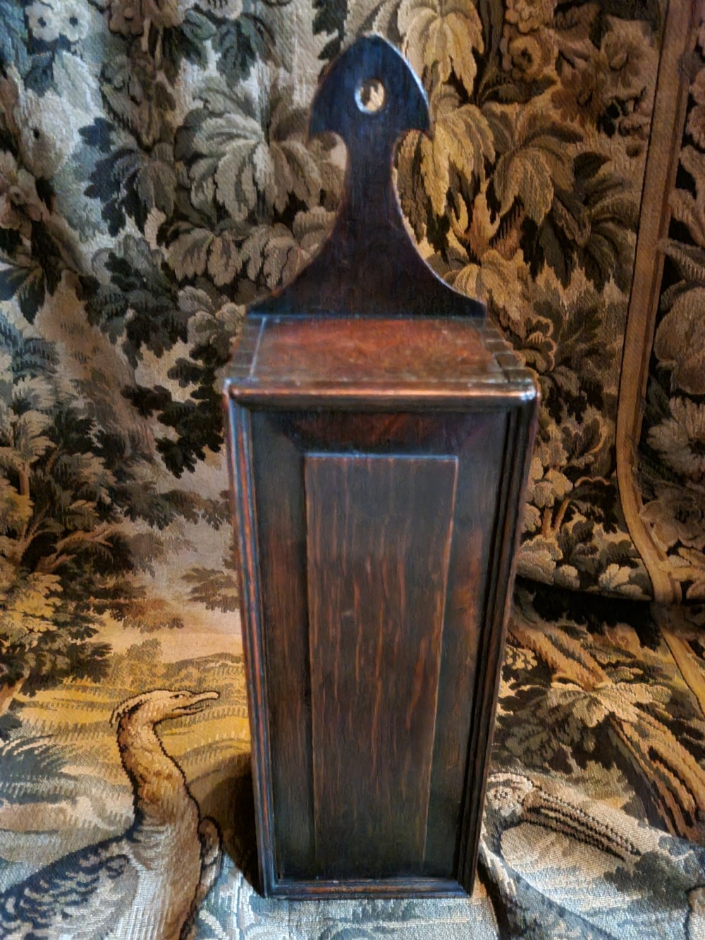 GOOD 18THC FARMHOUSE OAK CANDLE BOX C1760 View V