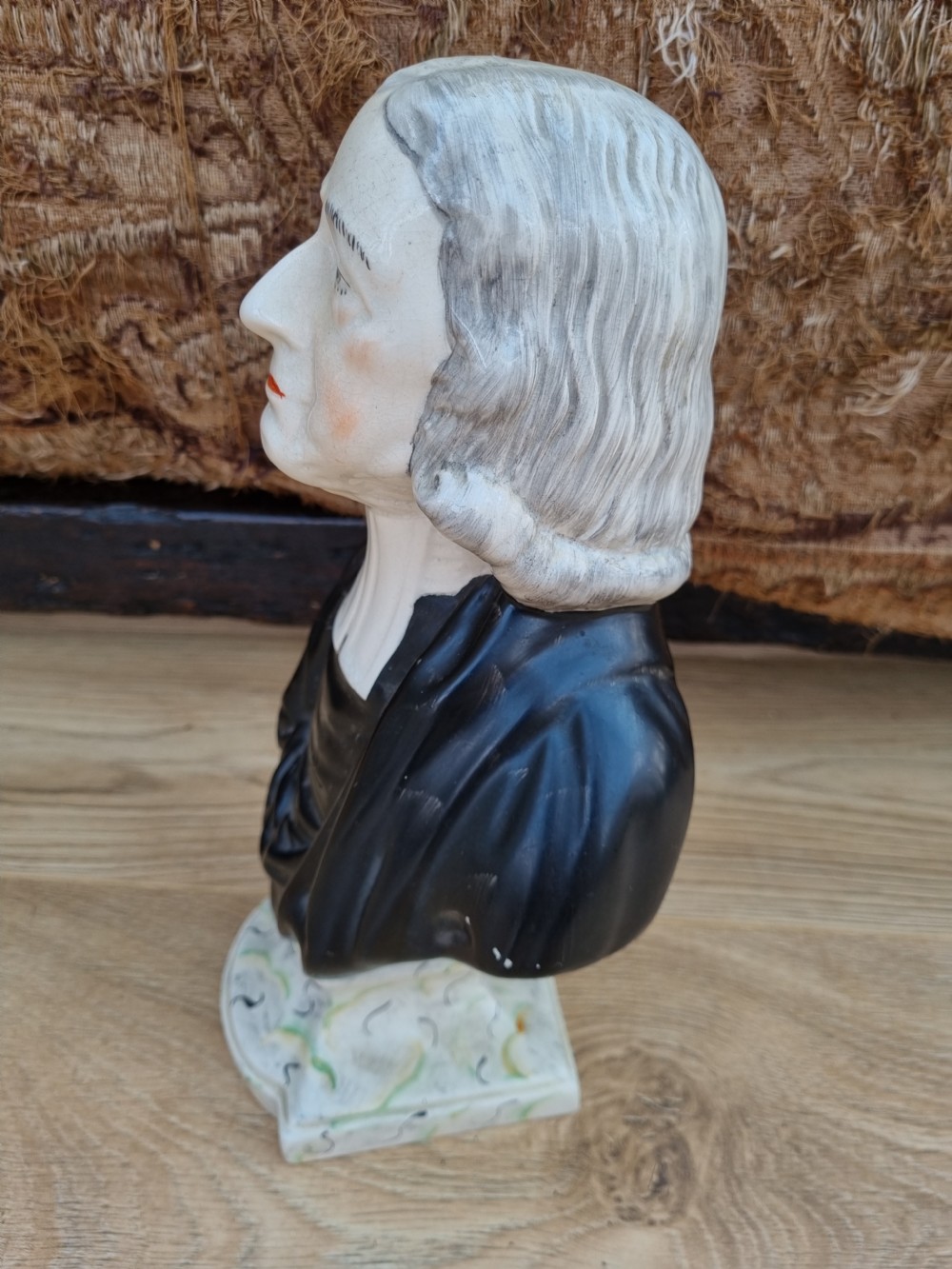 LARGE 29CMS H ANTIQUE STAFFORDSHIRE FIGURE OF DR WESLEY View III