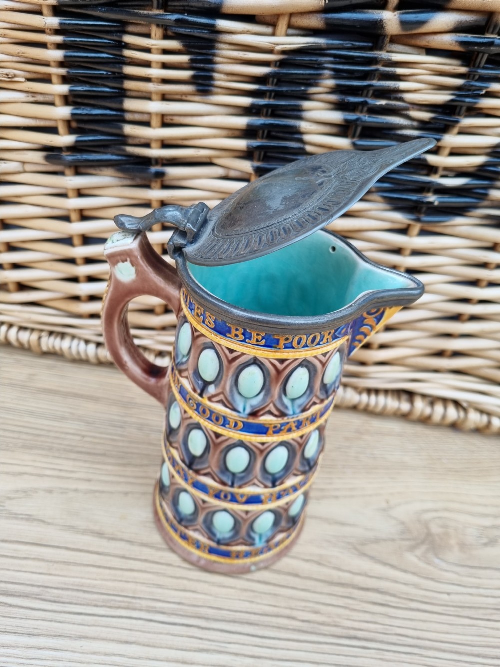 WEDGWOOD MAJOLICA SLOGAN JUG 
GOTHIC SHAKESPEARE  View III