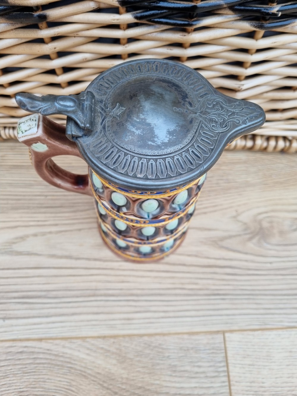 WEDGWOOD MAJOLICA SLOGAN JUG 
GOTHIC SHAKESPEARE  View VI