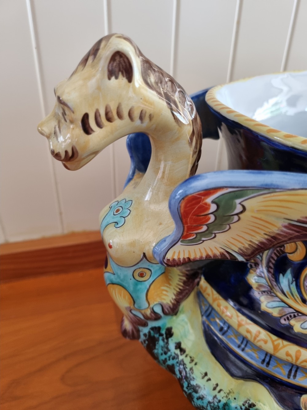 STUNNING LARGE FRENCH FAIENCE POTTERY PLANTER View II