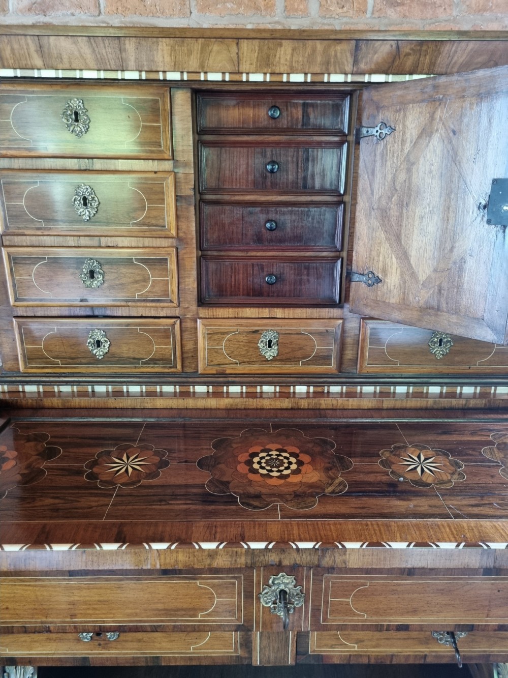 UNUSUAL 18/19THC ITALIAN PROFUSELY INLAID DESK  View III
