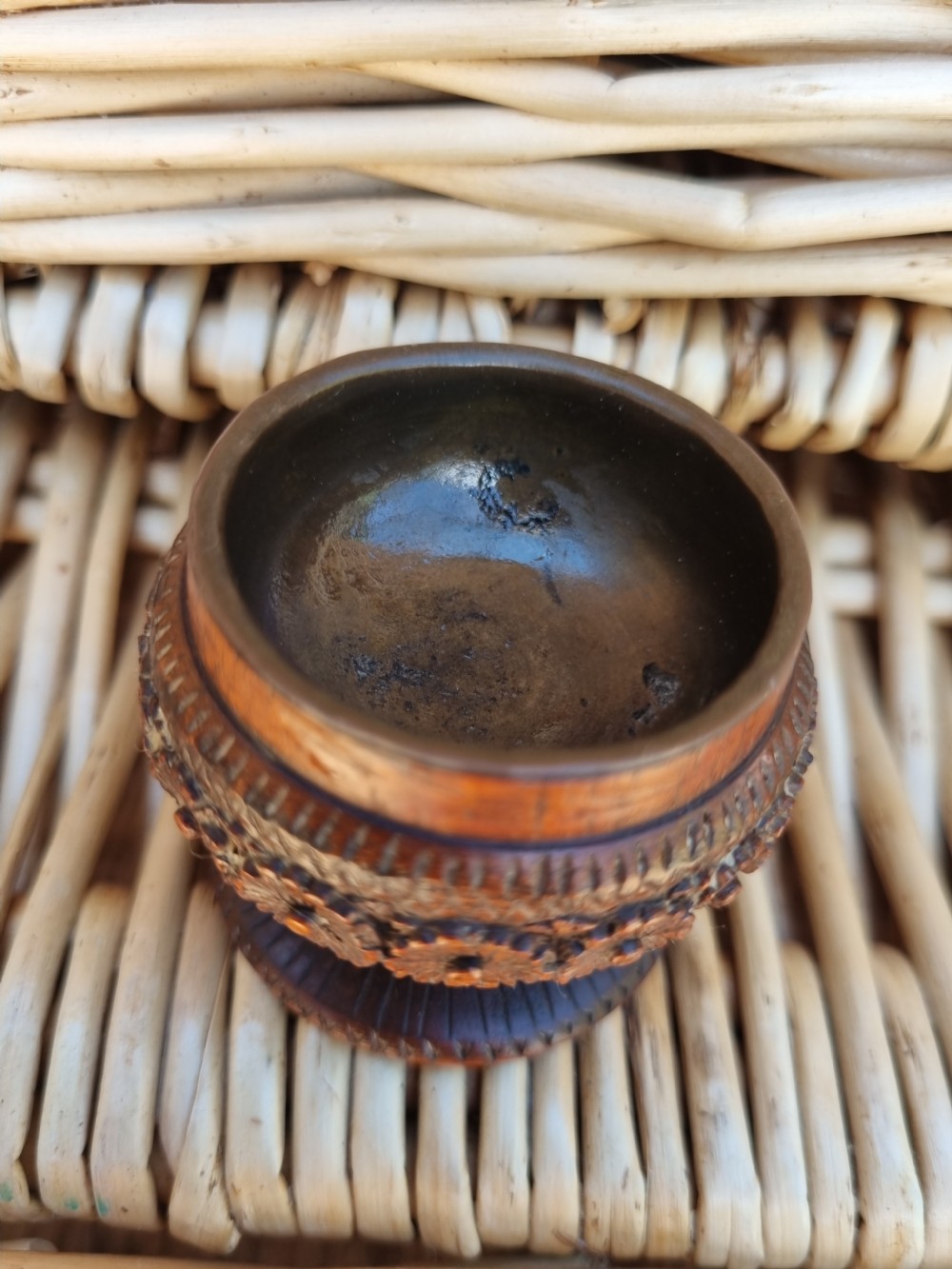 18TH SUPERBLY CARVED SALT GOBLET View IV
