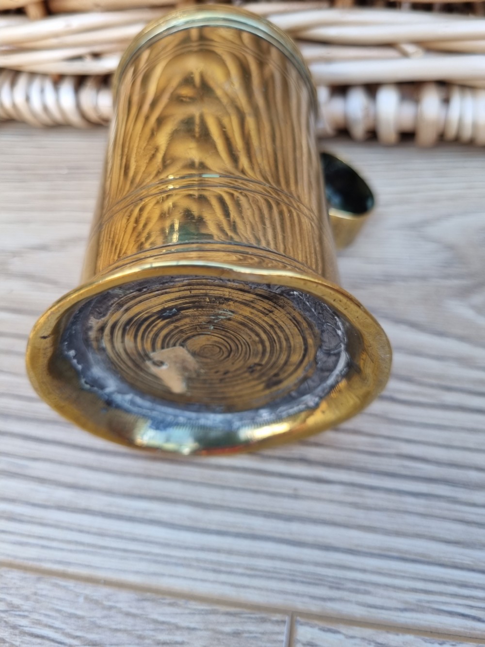 2 GOOD 18THC BRASS SHAKERS /