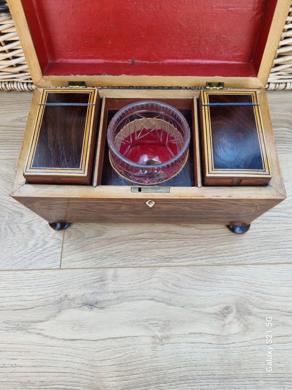 REGENCY  INLAID COROMANDEL LARGE TEA CADDY C1820 View III