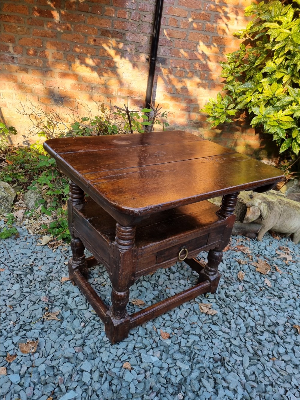 LATE 17THC SMALL OAK TABLE CHAIR (MONK,S BENCH) View V