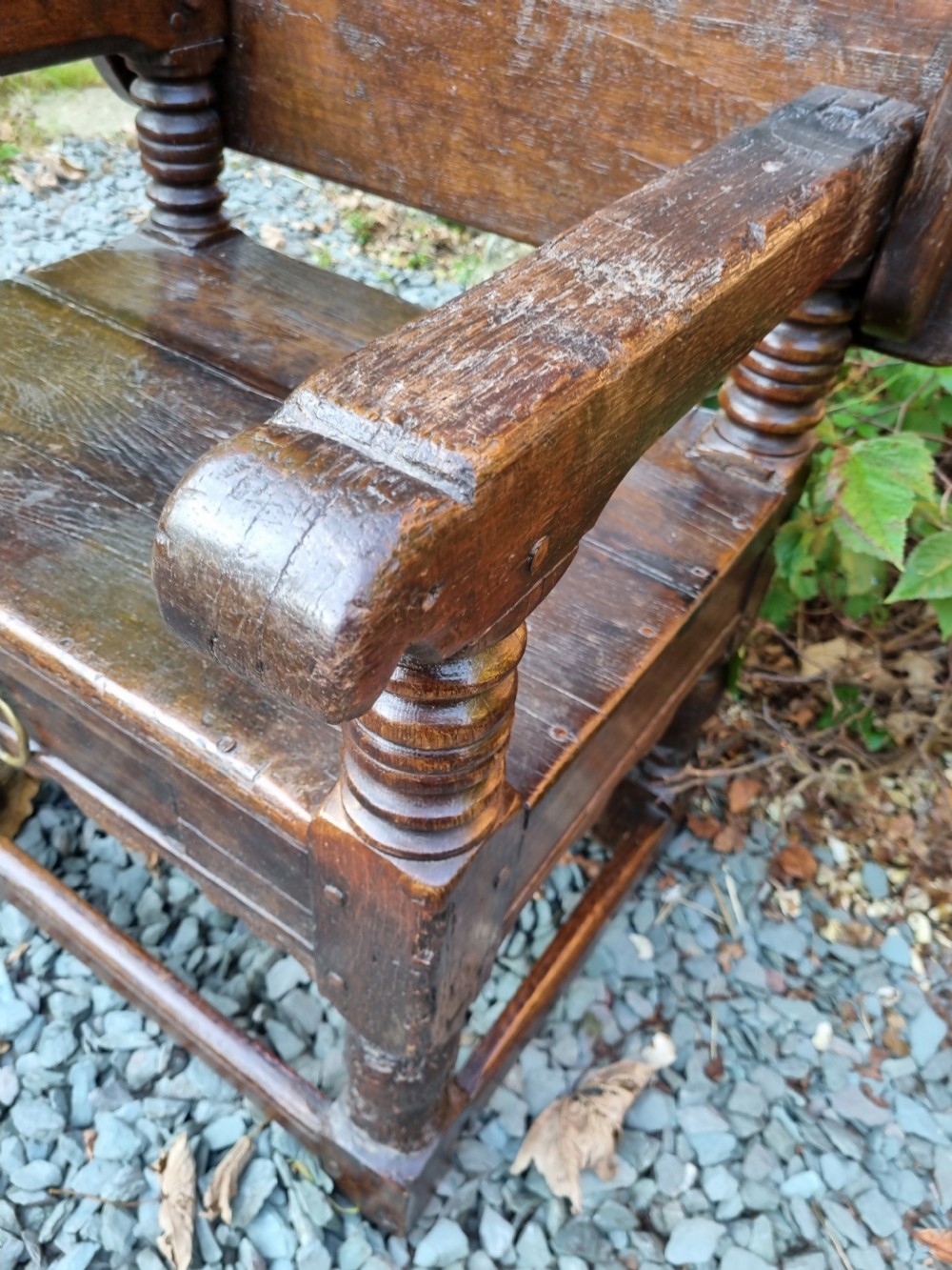 LATE 17THC SMALL OAK TABLE CHAIR (MONK,S BENCH) View VIII
