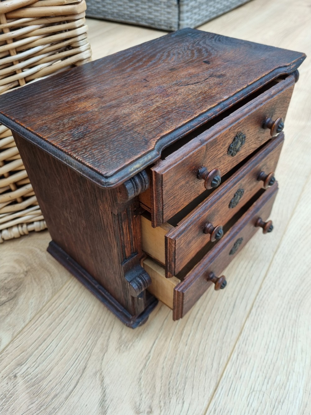 A MINATURE OAK 19THC CHEST OF DRAWERS View III