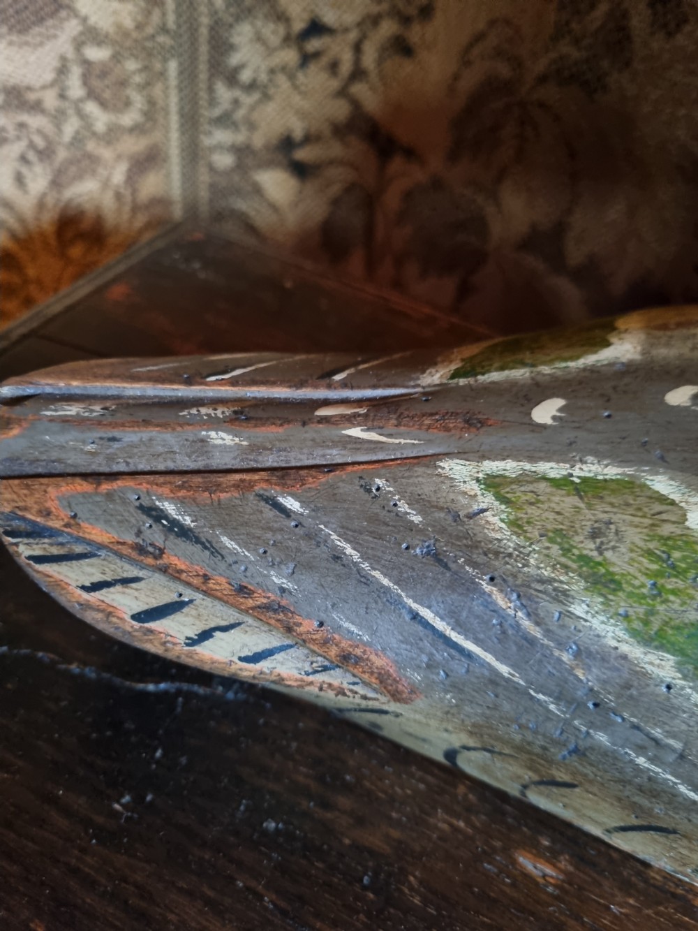19THC PAINTED DECOY DUCK View III