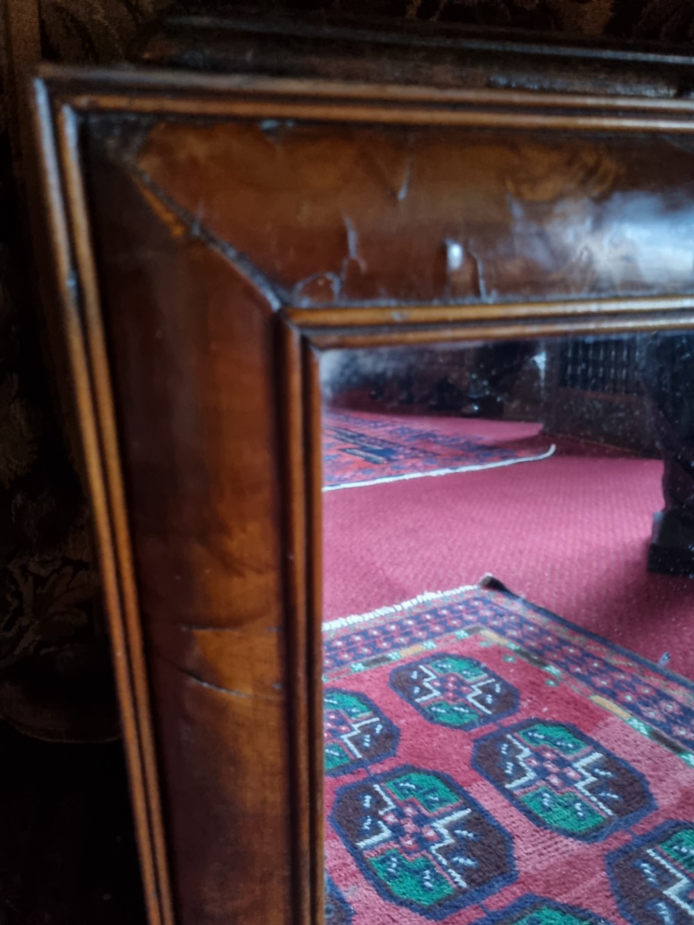 L17TH/E18THC WALNUT MOULDED PERIOD MIRROR View II