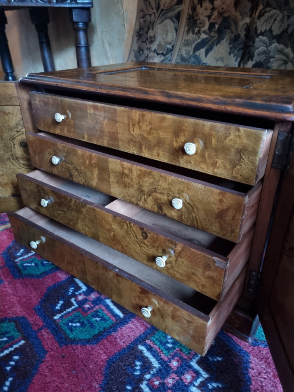 WALNUT 19THC COLLECTOR,S  CABINET OF THE HIGHEST QUALITY 4 DRAWERS View III