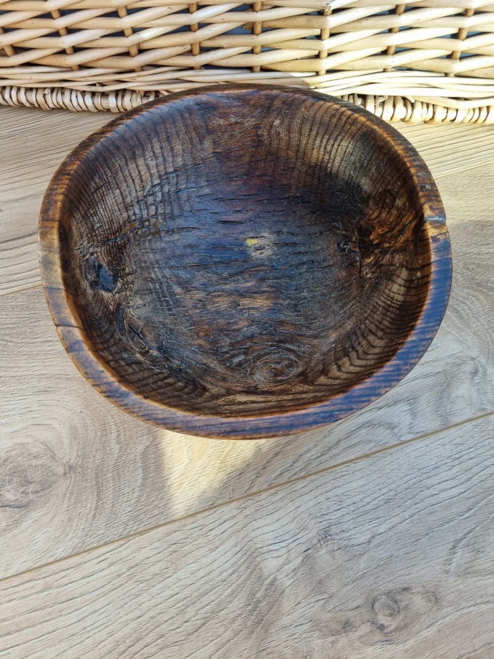 SUPER WELSH  L18THC /E19THC ELM CAWL BOWL  View VI