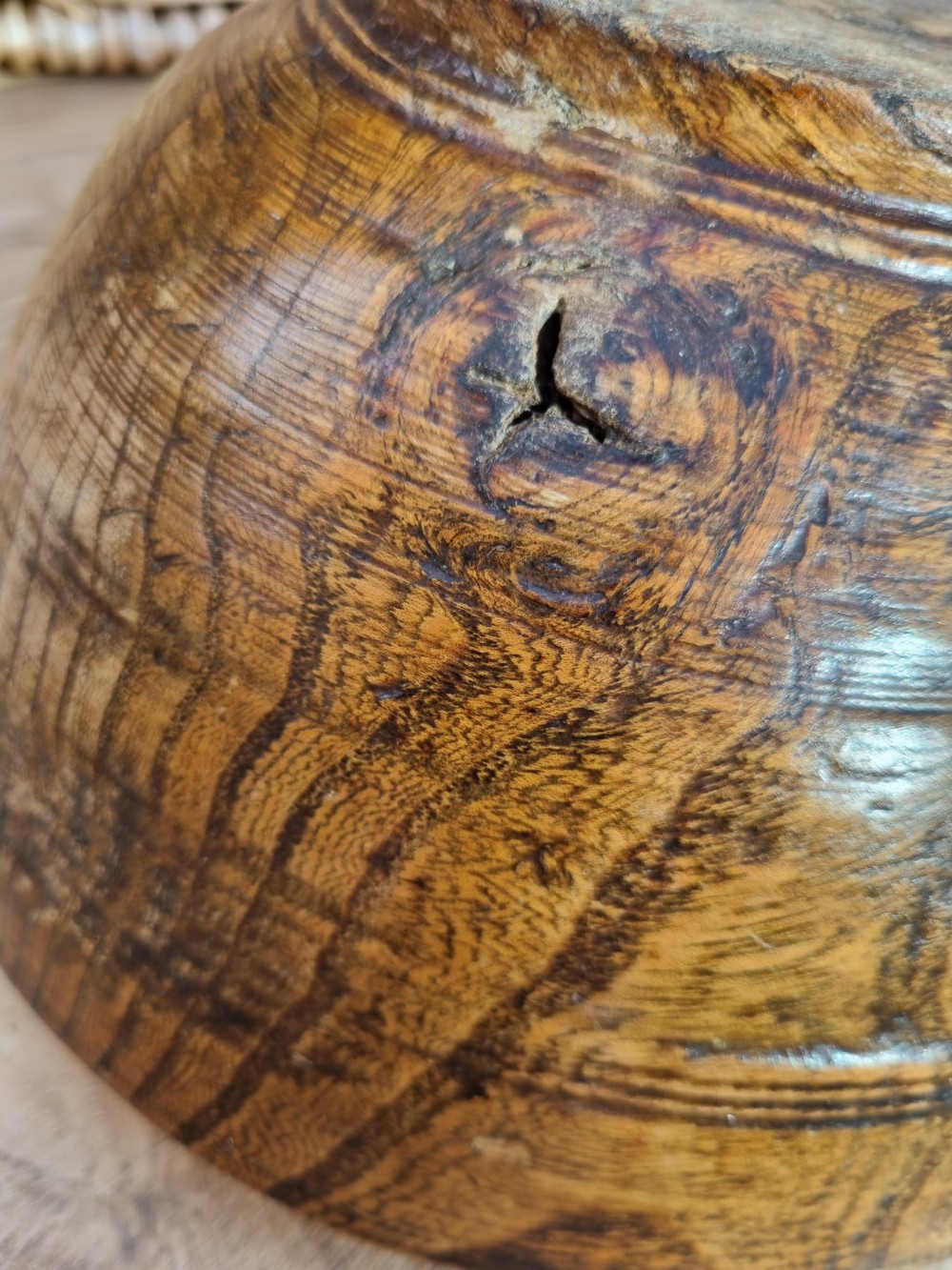 SUPER WELSH  L18THC /E19THC ELM CAWL BOWL  View VII