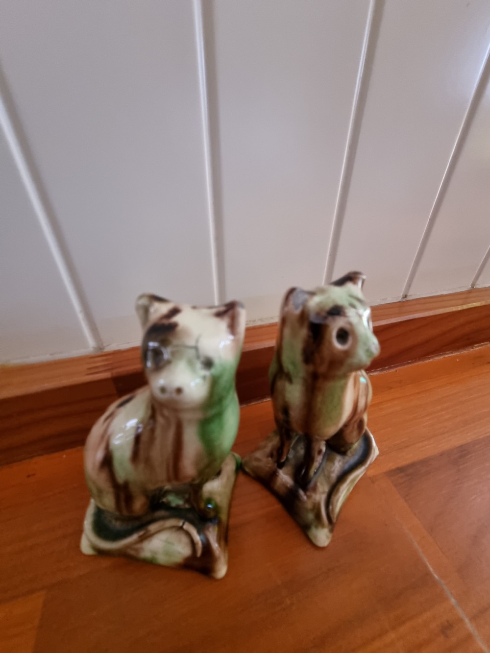 PAIR OF 18THC WHEILDON TYPE CATS  View III