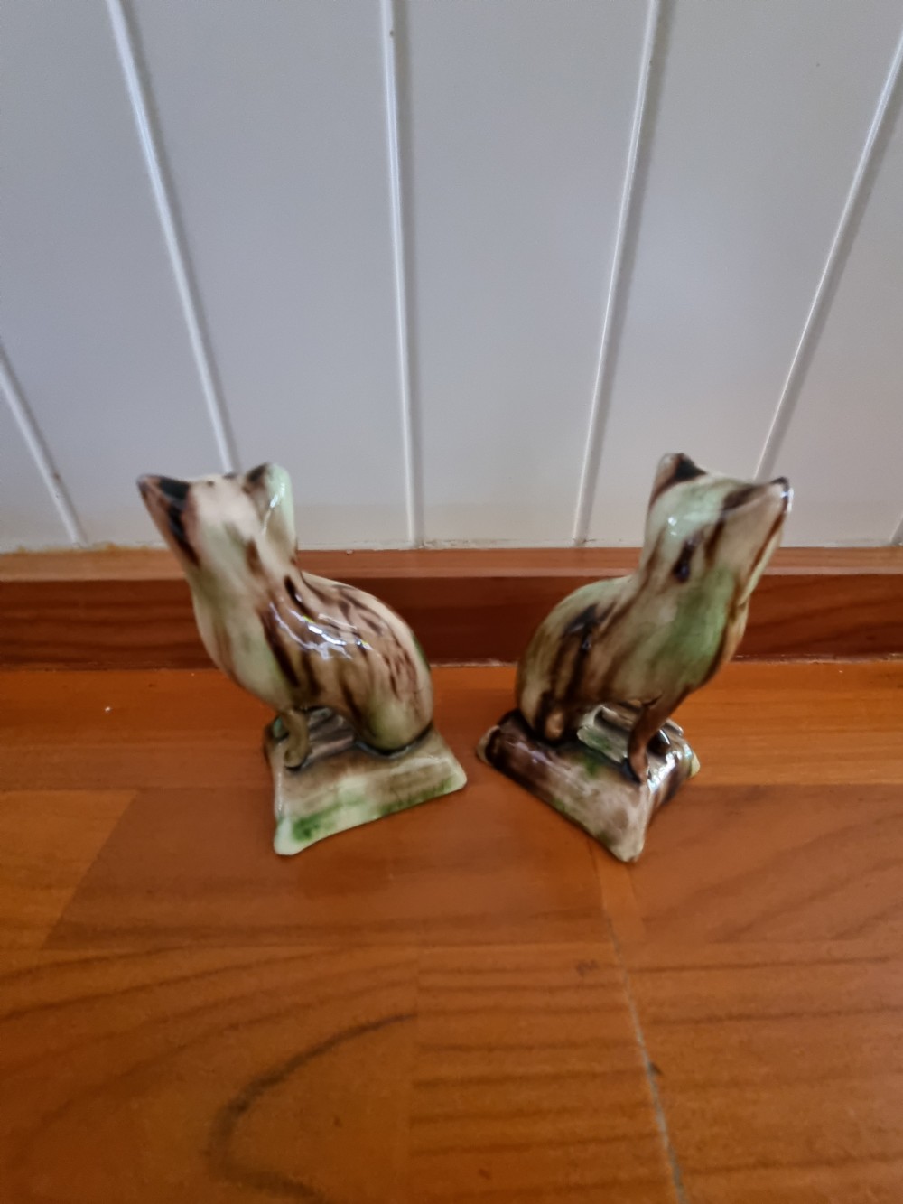 PAIR OF 18THC WHEILDON TYPE CATS  View IV