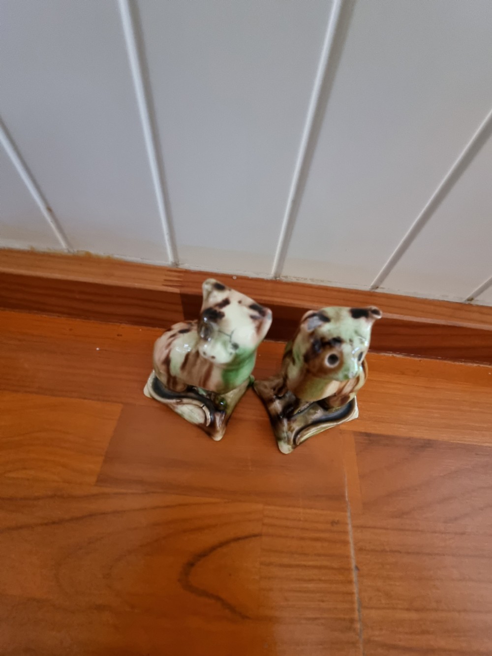 PAIR OF 18THC WHEILDON TYPE CATS  View V