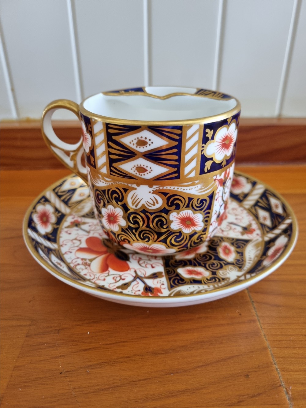 ROYAL CROWN DERBY 2451 IMARI PATTERN MOUSTACHE CUP AND SAUCER PERFECT View V
