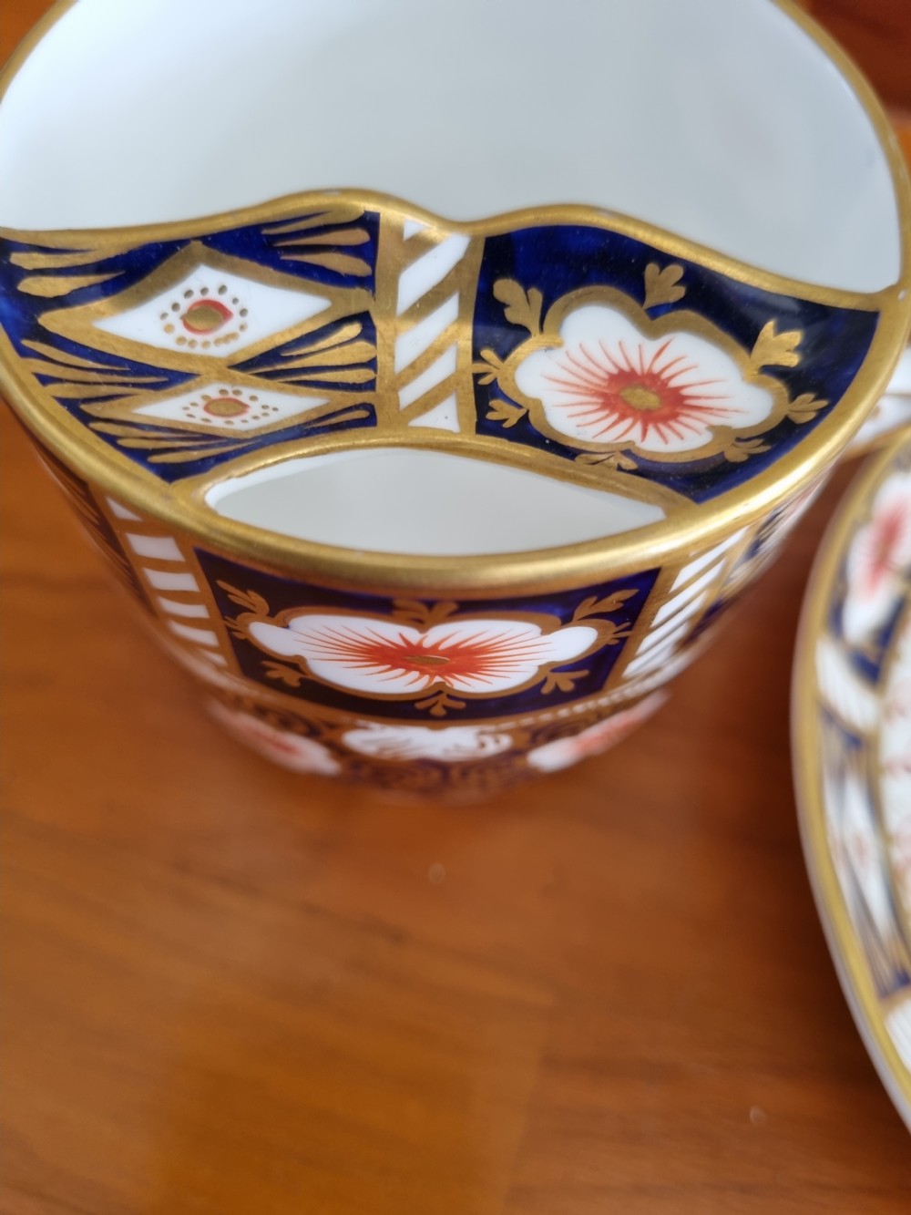 ROYAL CROWN DERBY 2451 IMARI PATTERN MOUSTACHE CUP AND SAUCER PERFECT View VI