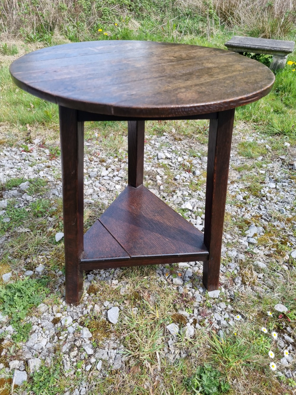 A GOOD OAK LATE 18THC/E19THC OAK CRICKET TABLE  View VI