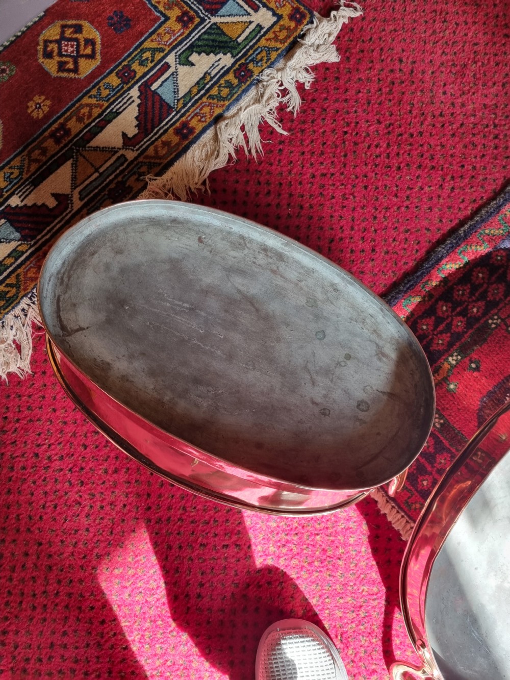 A PAIR OF LARGE 19THC COPPER OVAL COOKING PANS (FISH ETC) View VII