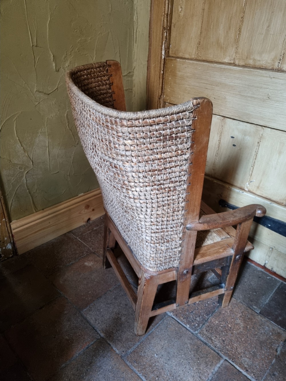 ORIGINAL WOVEN ORKNEY ARMCHAIR. View III