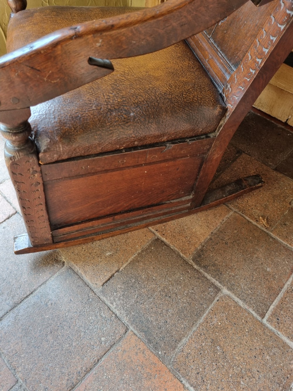 LARGE 17THC YORKSHIRE CARVED OAK  ROCKING ARMCHAIR C1680 View VI